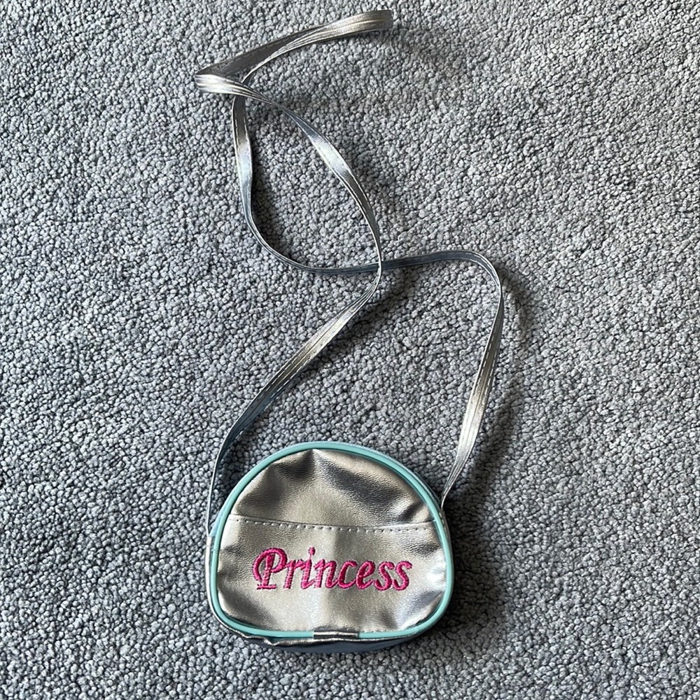 Small ‘Princess’ shoulder purse Little bigger than coin purse has zipper closure
